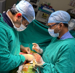 Dr Vinod Chinde cardiac surgeon consultation