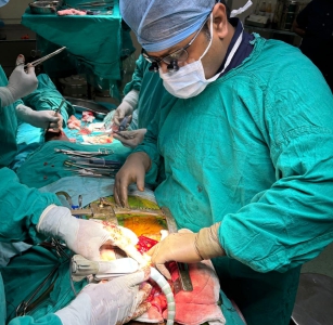 Dr Vinod Chinde cardiac surgeon consultation